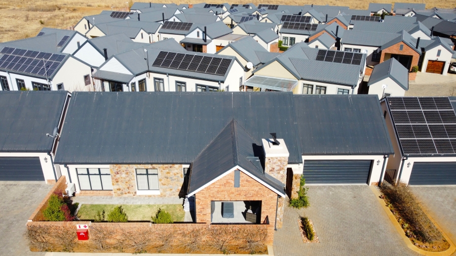 3 Bedroom Property for Sale in De Land Estate North West